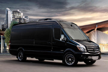 Luxury Van Transportation: Denver Airport to or from Ski Resorts Breckenridge Vail Steamboat or Aspen