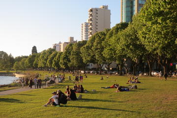 Grand City Tour of Vancouver