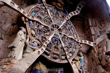 Chongqing Private Tour: Full Day to Dazu Rock Carvings and Ciqikou Old Town