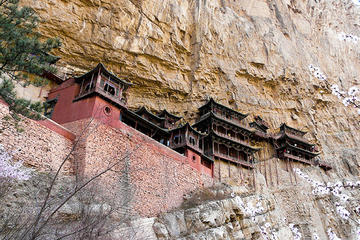 Datong Full Day Tour of Yungang Grottoes and Hanging Monastery with Wooden Pagoda