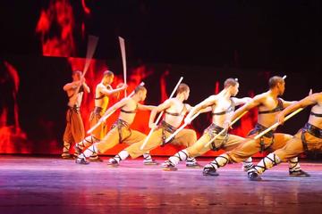 Luxury Tour: Famed Dadong Peking Duck Dining Experience and VIP Seated Kung Fu Show at Red Theater