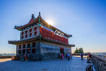 Private tour: Discover Shanhaiguan Great Wall and Old Dragons Head by Bullet Train with Lunch
