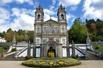 Guimarães and Braga Full Day From Porto