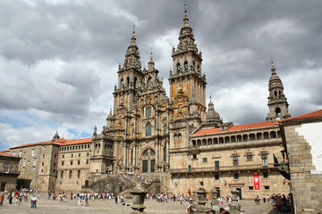 Viana do Castelo and Saint James Tour