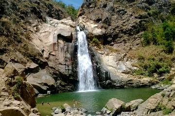 LIVE THE REAL MEXICO SWIMMING IN LA REFORMA WATERFALL AND RELEASING BABY SEA TURTLES
