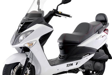 Scooter Rental in Santa Cruz de Tenerife