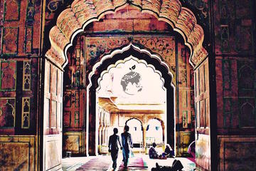 3-hour Spirituality Walking Tour in Delhi