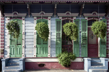 Garden District Walking Tour in New Orleans