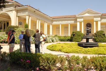 4-Hour Tour of Concha y Toro Vineyard from Santiago