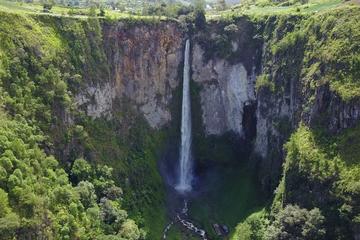 5 Days 4 Nights Wonderful Toba