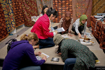 Private Tour: Half-Day Introduction to Batik in Jakarta