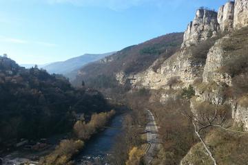 Iskar Gorge Small Group Excusrion from Sofia