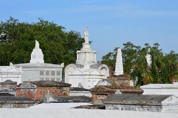 New Orleans' St. Louis Cemetery Number 1 Tour