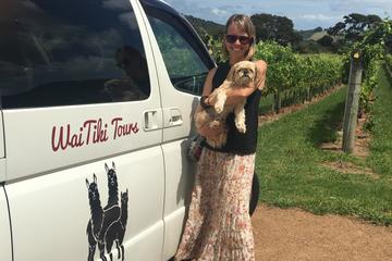 Full-Day Tour of Waiheke Island including Wine Tasting