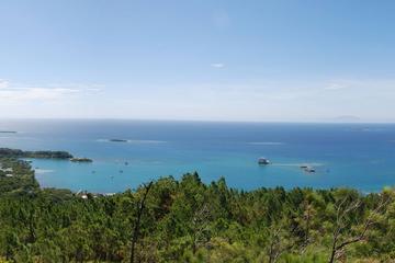Discover Roatan - Visiting the different cultural villages of Roatan!