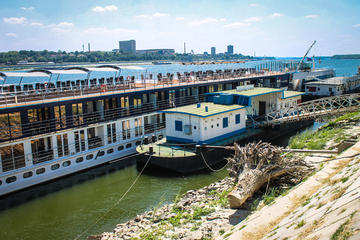 PRIVATE TRANSFER  FROM   BUCHAREST AIRPORT TO  GIURGIU  PORT - CRUISE SHIP