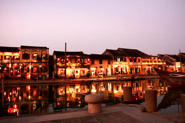 HOIAN town with RED BRIDGE VIETNAMESE COOKING CLASS - BOAT RIDE and WALKING TOUR