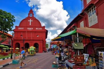 Historical Melaka with The Shore Sky Tower 43rd Floor - Unesco World Heritage Site