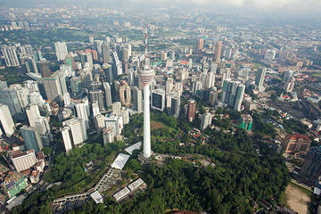 Kuala Lumpur City Tour with Lunch at Atmosphere 360 Rotating Restaurant