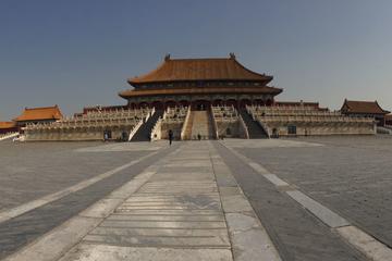 One Day Private City Tour with Public Transportation