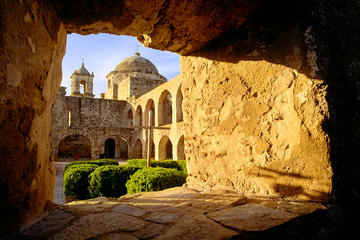 Small-Group World Heritage San Antonio Missions Tour with Guide