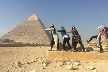 Full-Day Tour from Cairo: Travel Day Tour to Giza Pyramids Sphinx Memphis and Sakkara
