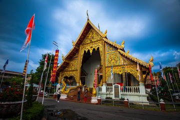 A day Historical Temple Discovering in chiang mai