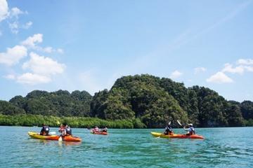 FULL DAY KAYAKING AT THALANE BAY