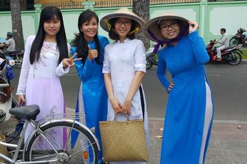 A Slice of Saigon - 5-hour tour on motorbike