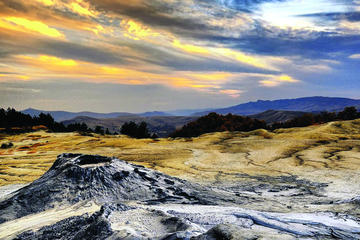Private Mud Volcanoes and Bison Reservation Tour from Brasov