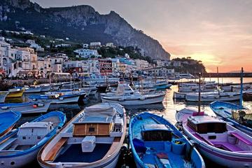 Discover The Island of Capri by Boat