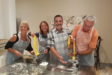 Homemade Lasagna & Fettuccine: Market, Cooking Class & Lunch