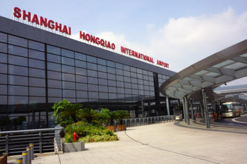 Private Hongqiao Airport Departure Transfer from Shanghai City Hotel