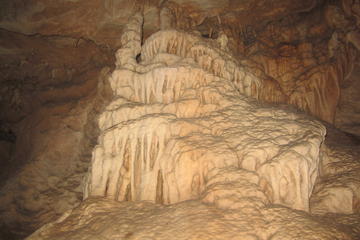 Rock Springs Cave and Community Experience in Jamaica