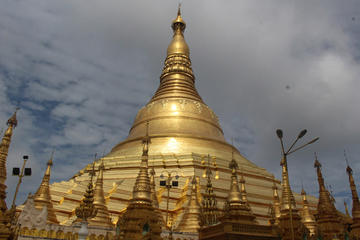 8 Days Glimpses of Myanmar