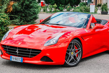 Ferrari California Turbo Handling Speciale Road Test Drive