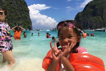 Phi Phi Islands Trip in Premium Class boat