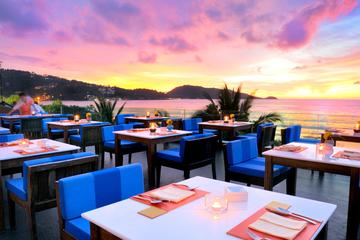 Romantic Thai Food or Seafood Dinner on the Beach Restaurant in Patong
