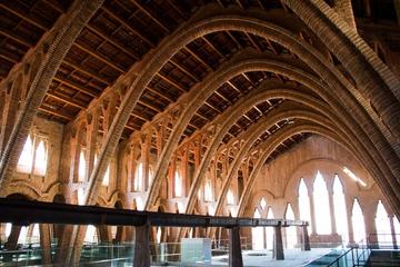 History, Wine & Art Nouveau: Battle of Ebro & International Brigades locations