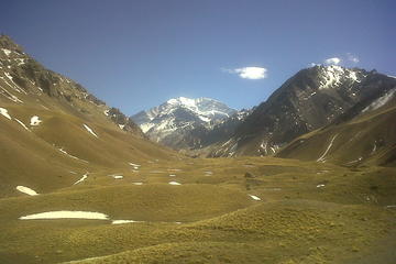 Full-day Andes, Aconcagua National Park, and Uspallata Tour from Mendoza