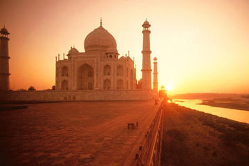 SUNRISE TAJ MAHAL TOUR FROM DELHI