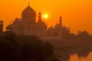 Taj Mahal In Summer