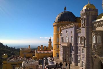Full Private Day Tour to Sintra and Cascais