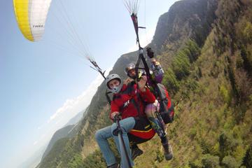 Paragliding tandem flight near Odorheiu Secuiesc