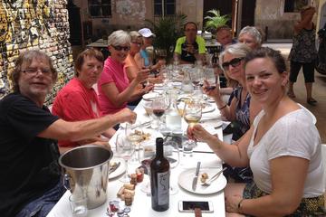 Wine Walking Tour of Valencia
