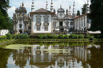 Private Thematic tour - Solares of Portugal from Lisbon 3 days all included