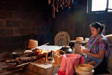 Visit to San Juan Chamula and Zinacatan Indigenous Communities