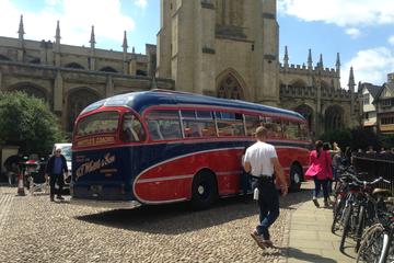 Inspector Morse, Lewis, and Endeavour Locations Private Walking Tour in Oxford