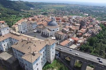 Drink with Bacchus: Ariccia and Nemi