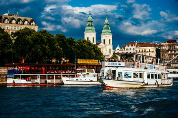 Drink and Cruise Budapest with 24 Hour Ticket and Full Price Drinkable